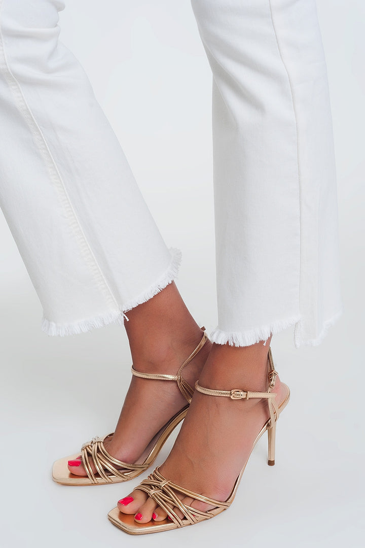 Q2 straight Pants in creme with wide ankles