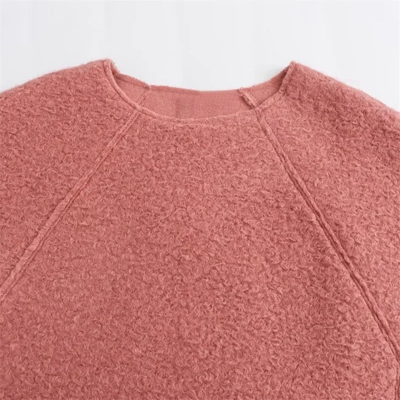 Puffy round neck sweater