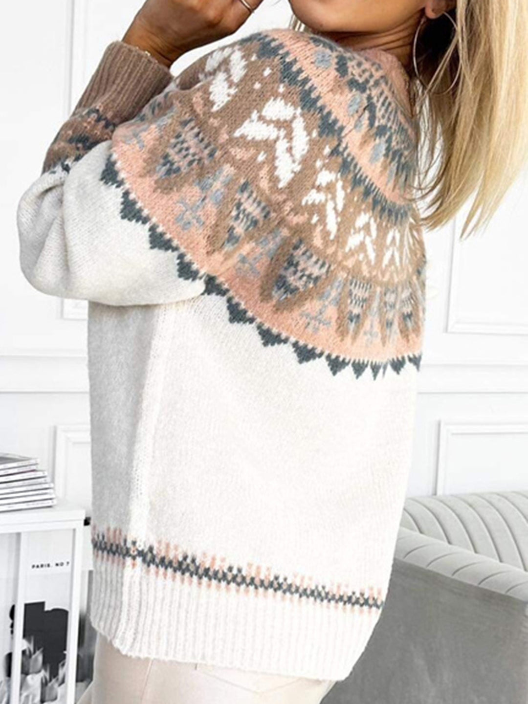 Cozy Geometric Round Neck Sweater