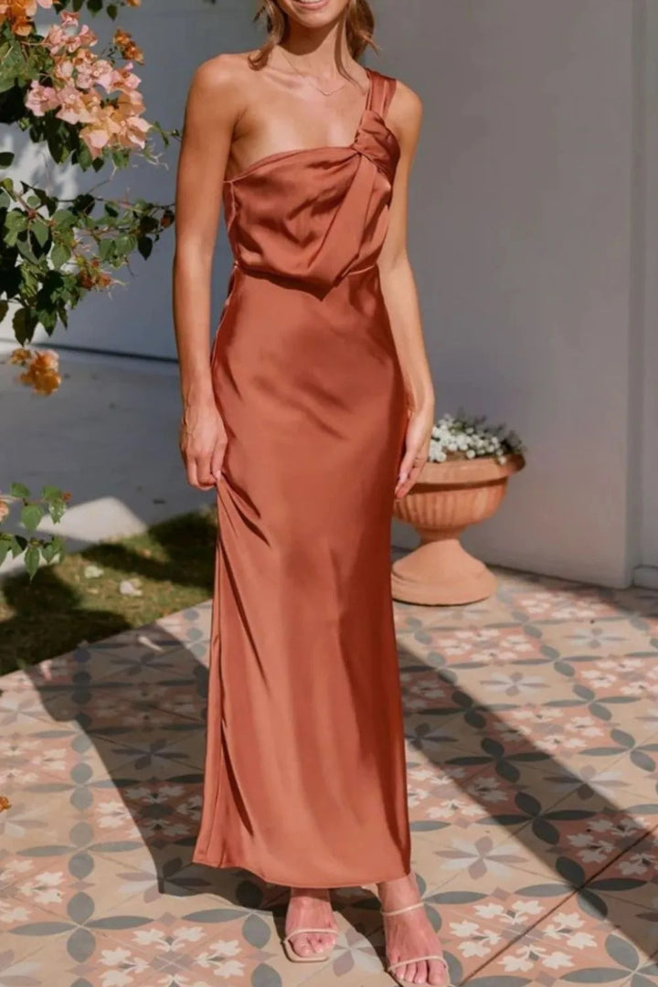 One Shoulder Sleeveless Maxi