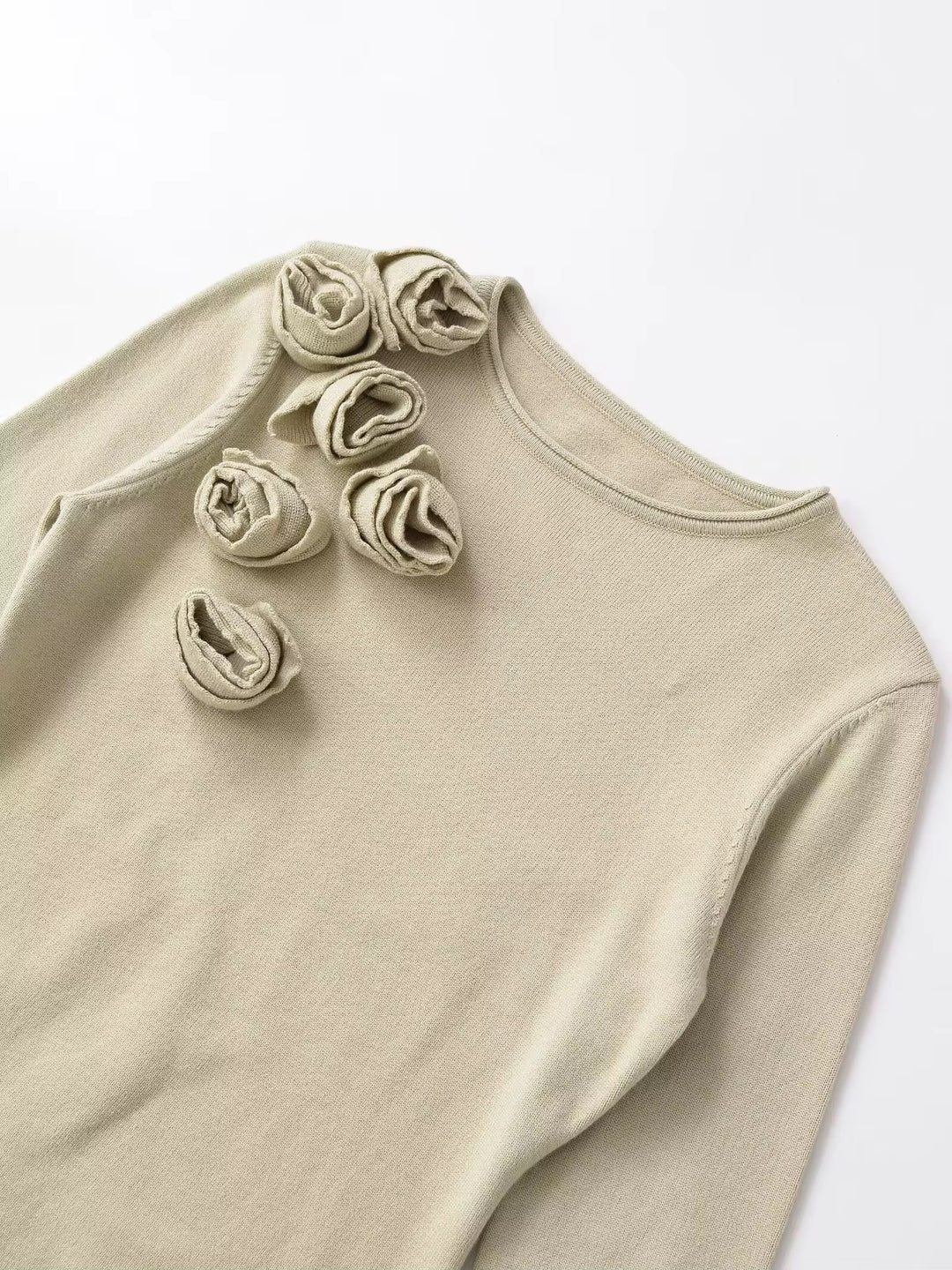 Rose Detail Long Sleeve Knit Top