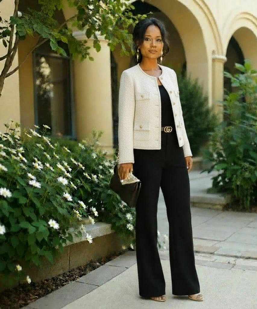 Chic Ivory Tweed Blazer