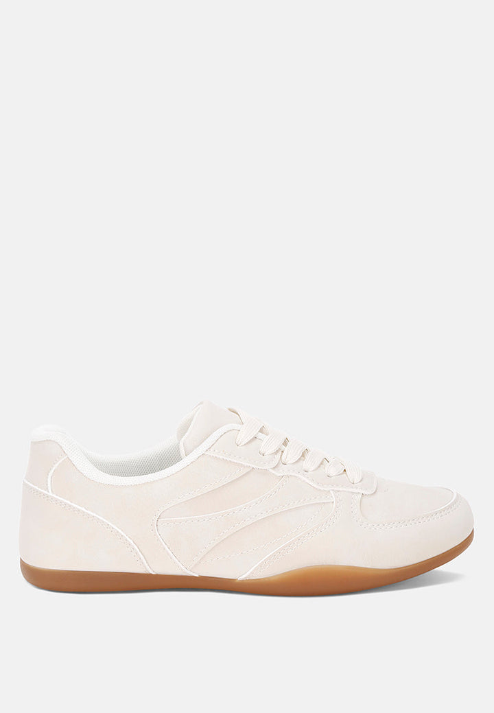 Seola Everyday Soft Cushioned Sneakers