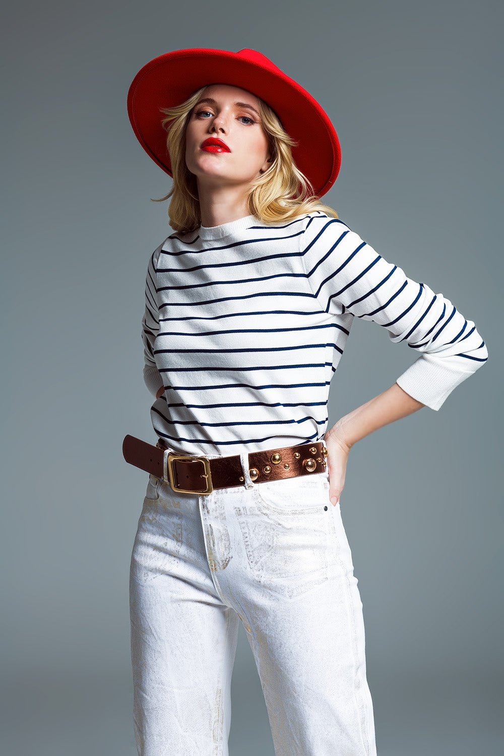 ROUND NECK JUMPER IN NAVY STRIPE
