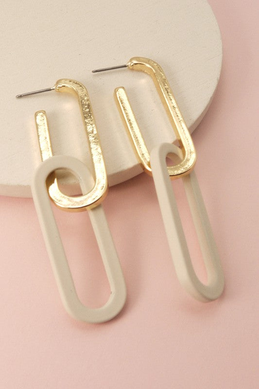 MODISH TWO TONE LINK DROP EARRINGS
